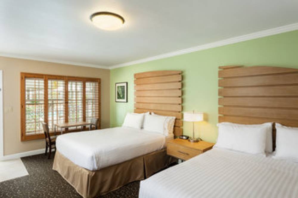 Holiday Inn Express & Suites LA JOLLA - BEACH AREA  1