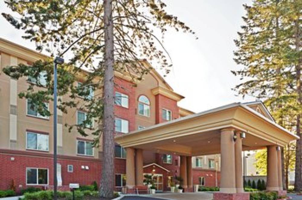 Holiday Inn Express & Suites Lacey Olympia