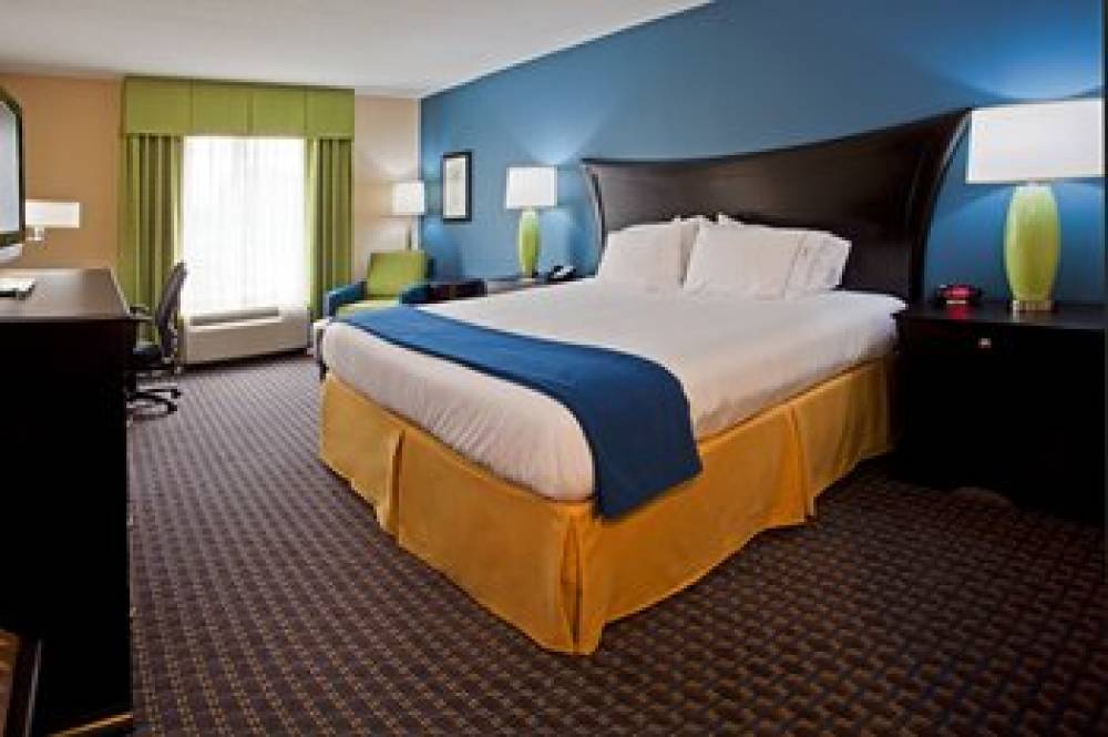 Holiday Inn Express & Suites LARGO-CLEARWATER 2