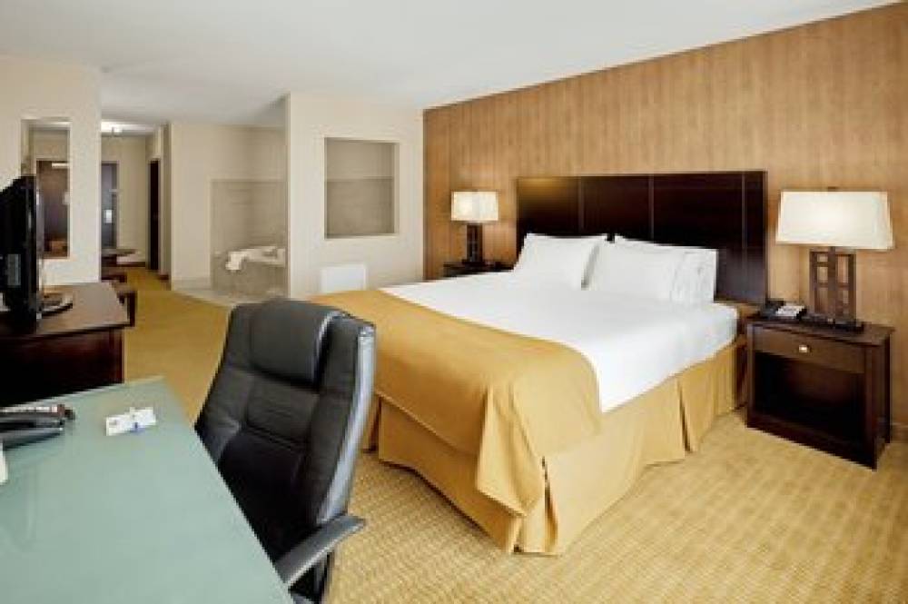 Holiday Inn Express & Suites LEBANON 5