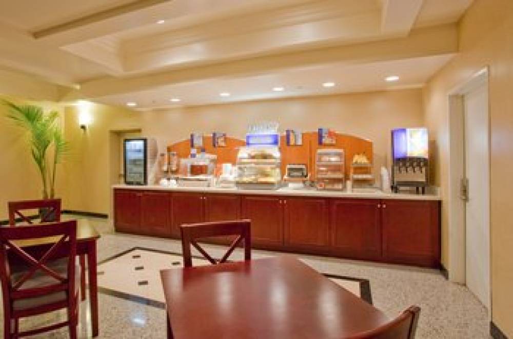 Holiday Inn Express & Suites LOS ANGELES AIRPORT HAWTHORNE 5