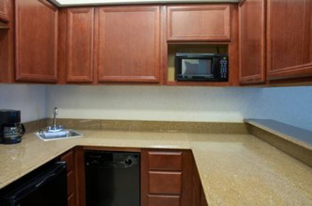 Holiday Inn Express & Suites LUFKIN SOUTH 7