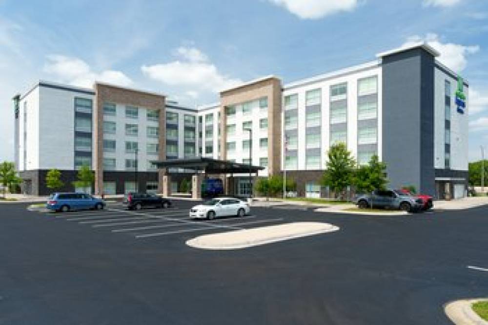 HOLIDAY INN EXP STES MSP APT BY IHG 1