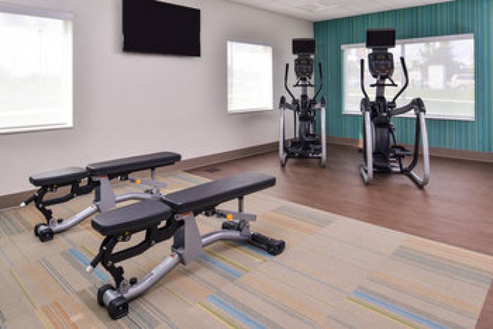 HOLIDAY INN EXP STES MSP APT BY IHG 2