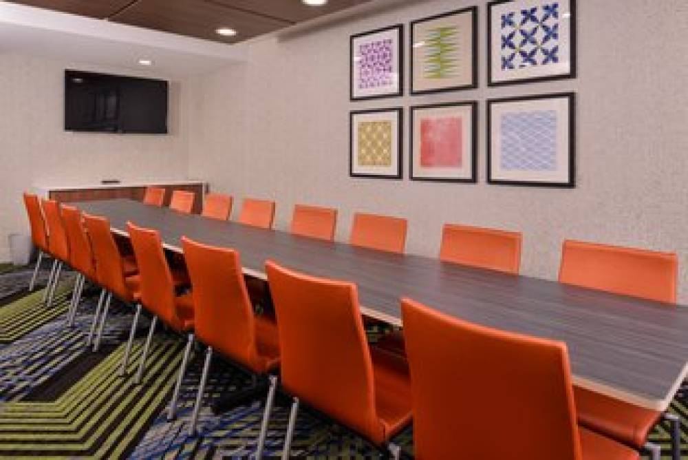 Holiday Inn Express & Suites MESQUITE 5