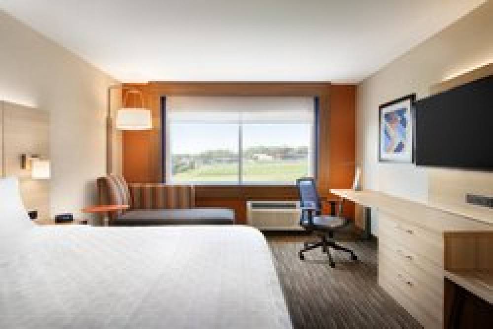 Holiday Inn Express & Suites MIDDLETOWN 5