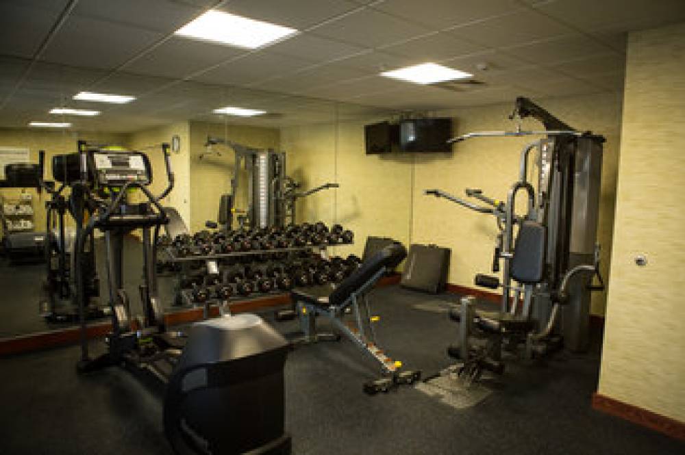 Holiday Inn Express & Suites MILFORD 3