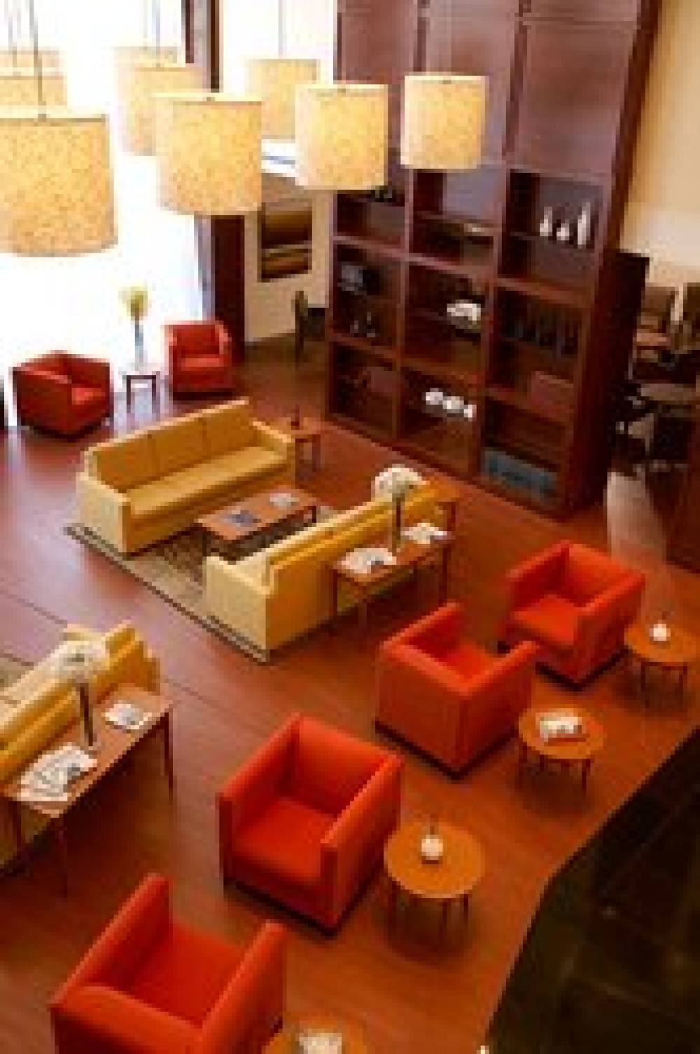 HOLIDAY INN STES AIRPORT BY IHG 5