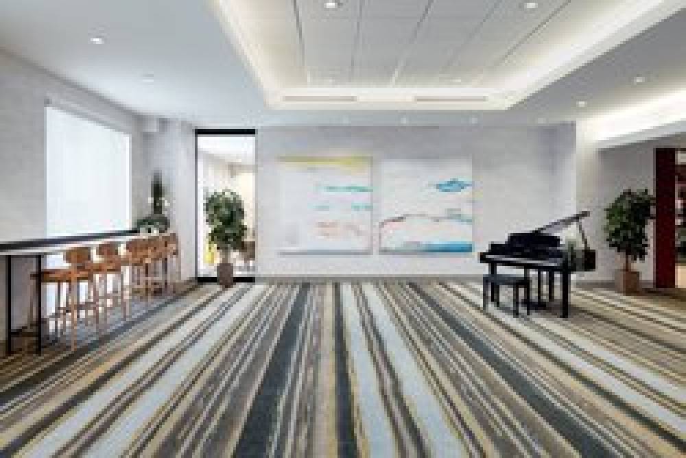 HOLIDAY INN STES AIRPORT BY IHG 8