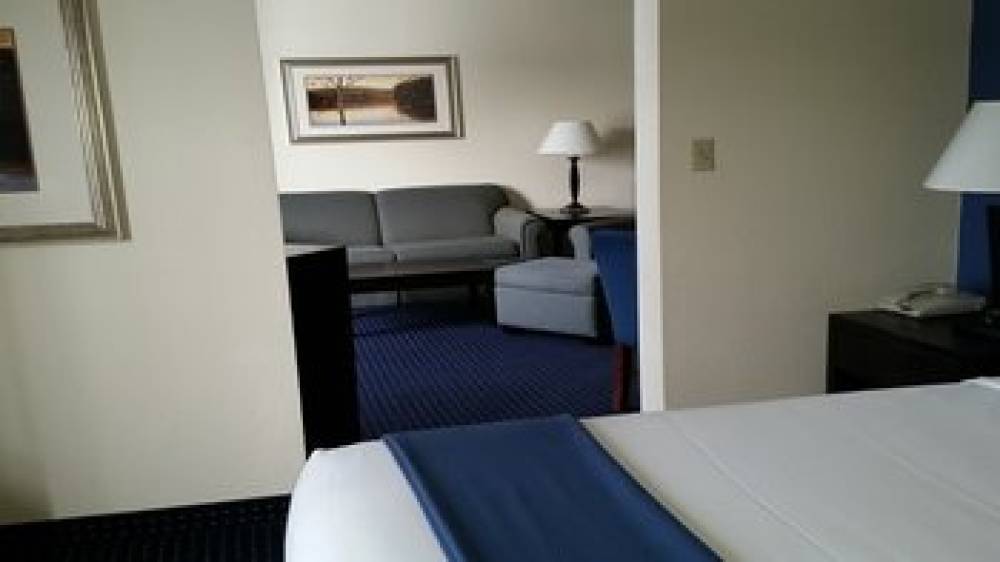 Holiday Inn Express & Suites NEW BUFFALO, MI 2