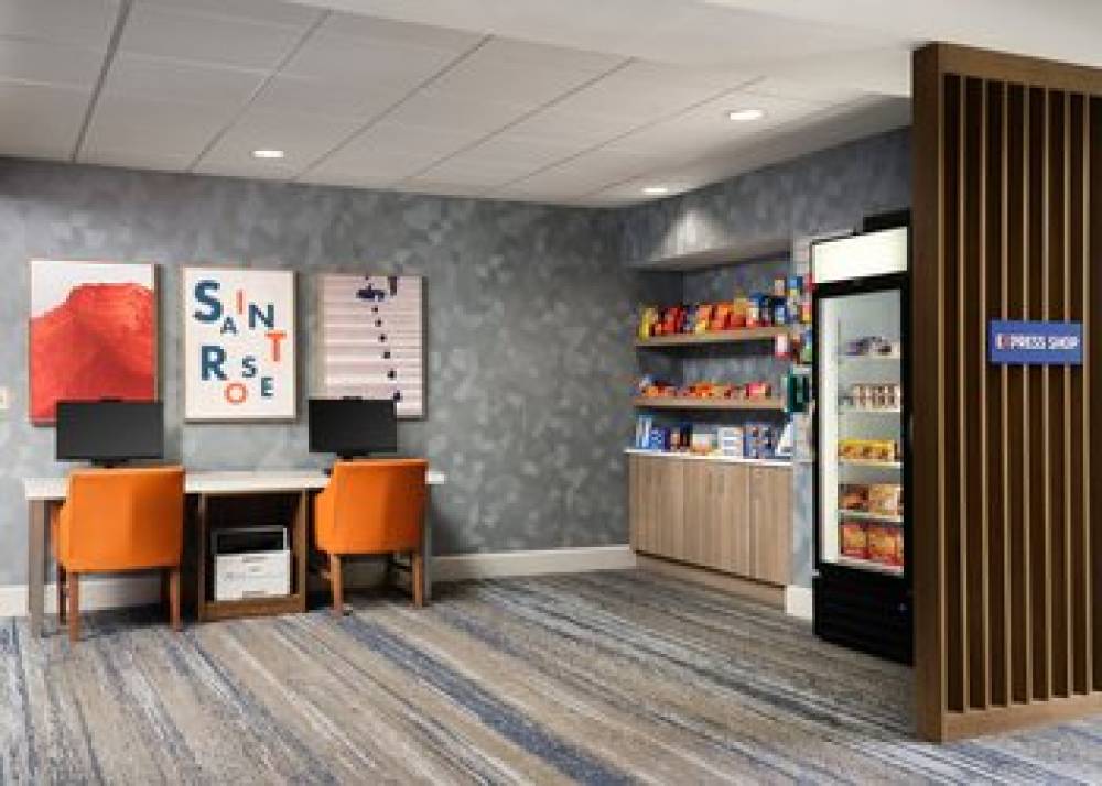 HOLIDAY INN EXP STES SAINT RO 5