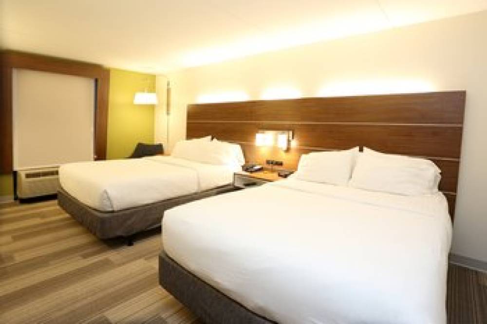 Holiday Inn Express & Suites NEWPORT NEWS 6
