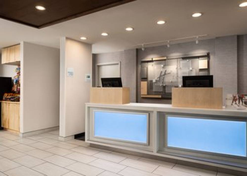 Holiday Inn Express & Suites OLIVE BRANCH 4