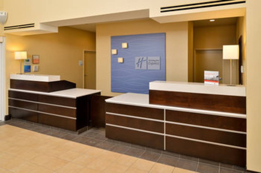 Holiday Inn Express & Suites PEEKSKILL-LOWER HUDSON VALLEY 1