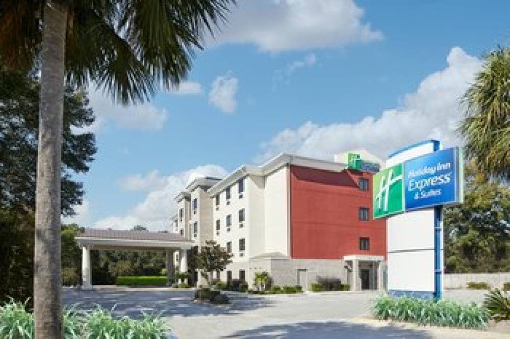 Holiday Inn Express & Suites PENSACOLA WEST-NAVY BASE 1