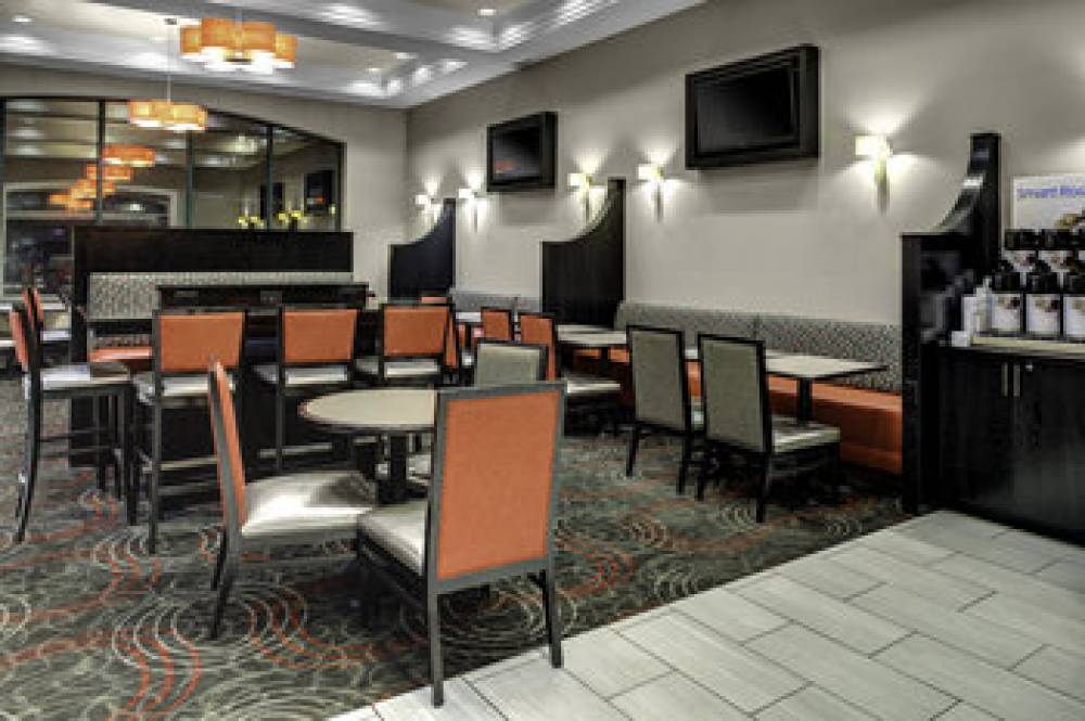 Holiday Inn Express & Suites PITTSBURGH-SOUTH SIDE 4