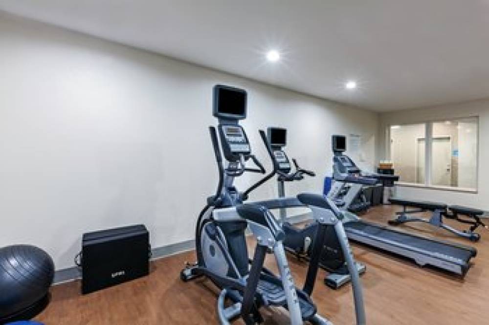 Holiday Inn Express & Suites PORT LAVACA 6