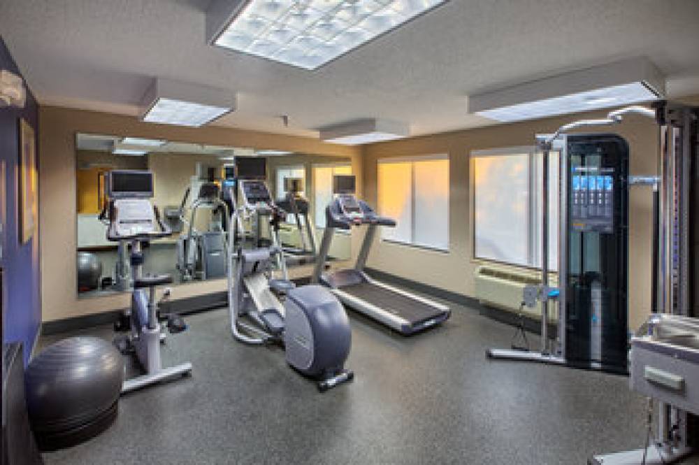 Holiday Inn Express & Suites RALEIGH NORTH - WAKE FOREST 4