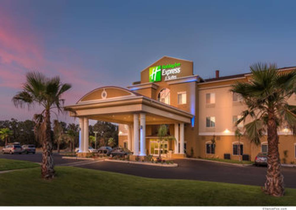 Holiday Inn Express & Suites Red Bluff South Redding Area