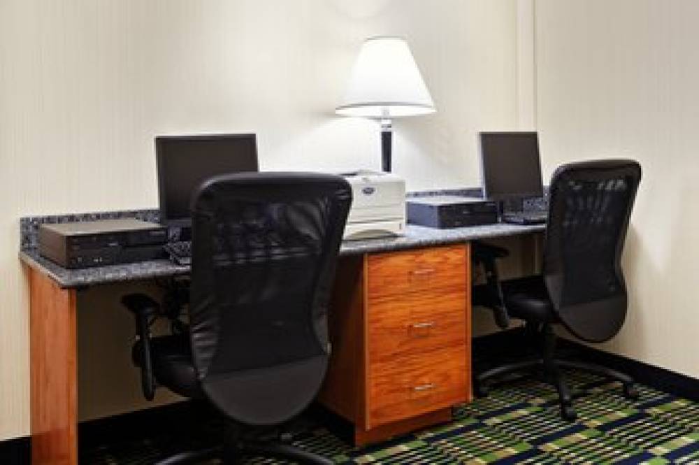 Holiday Inn Express & Suites RICHMOND-BRANDERMILL-HULL ST. 3