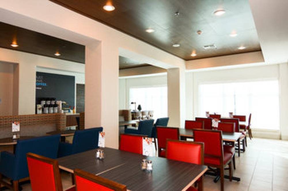 Holiday Inn Express & Suites ROLLA - UNIV OF MISSOURI S&T 4