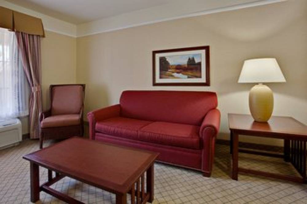 Holiday Inn Express & Suites SAN DIMAS 3