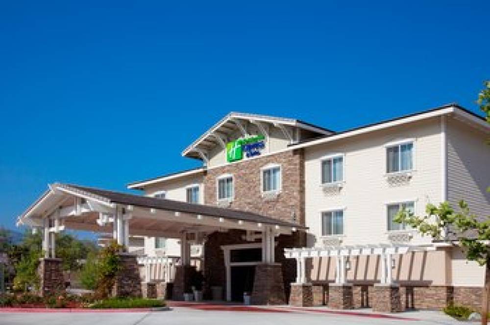 Holiday Inn Express & Suites SAN DIMAS 1