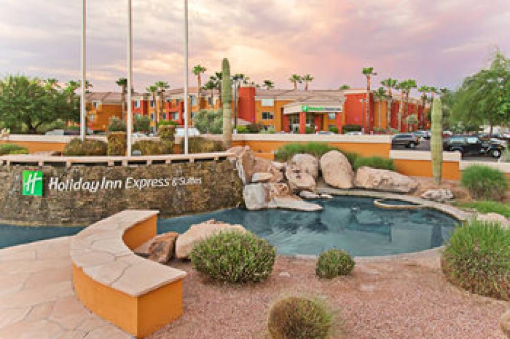 HOME2 SUITES BY HILTON SCOTTSDALE 4