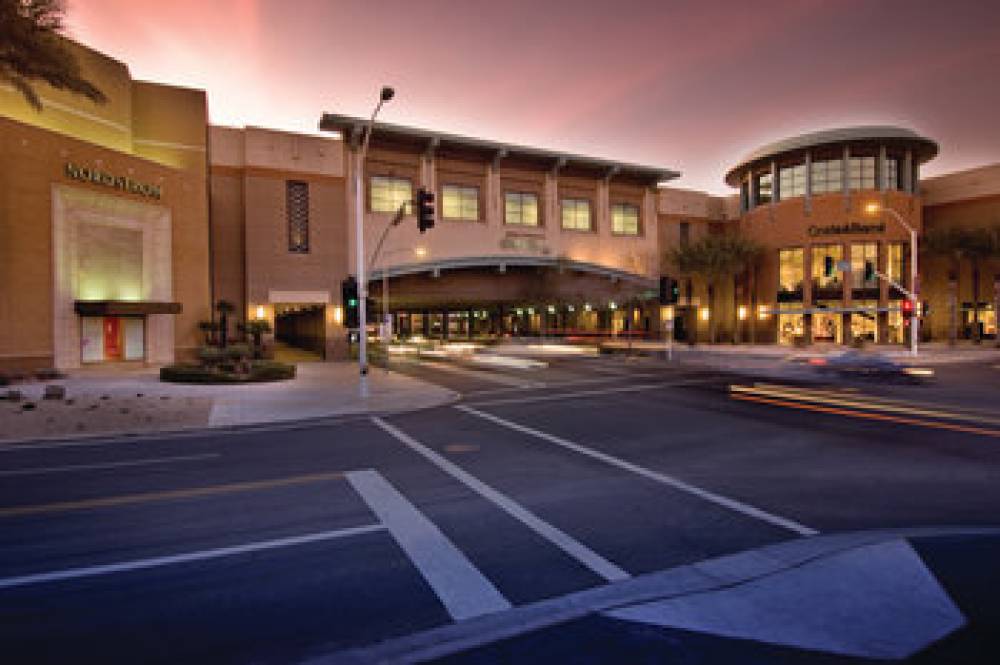 HOME2 SUITES BY HILTON SCOTTSDALE 2