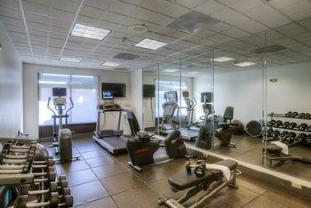 Holiday Inn Express & Suites TEMPE 10