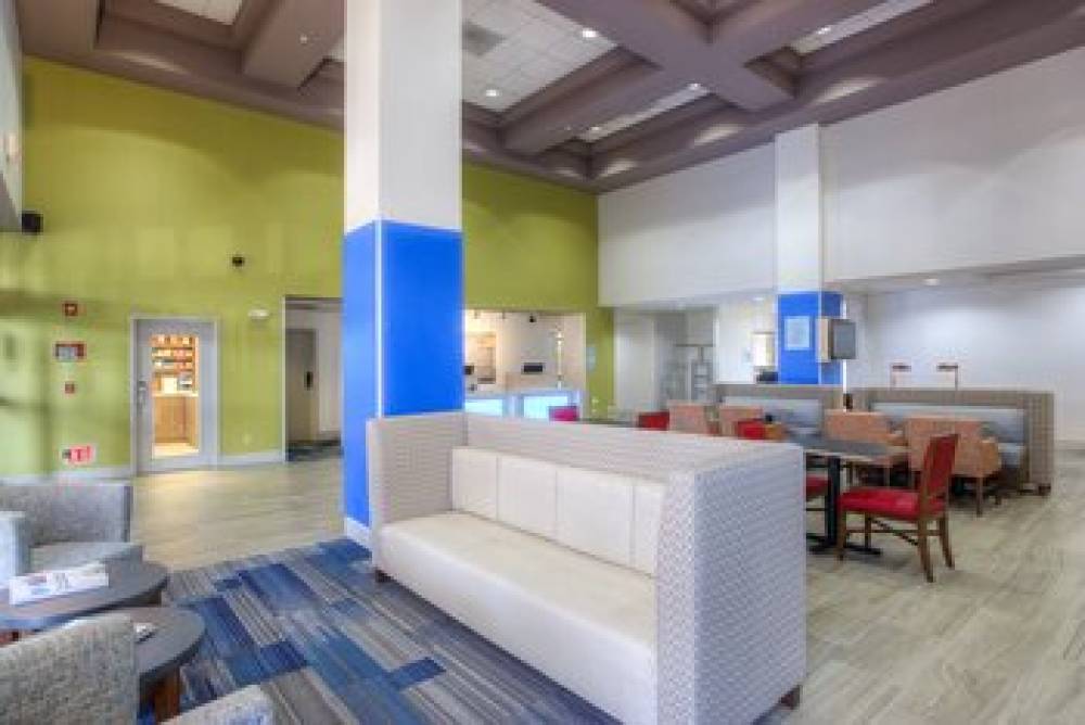Holiday Inn Express & Suites TEMPE 2