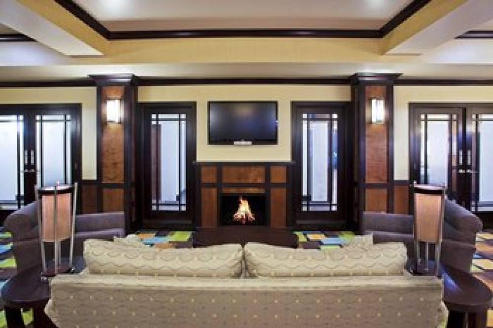 Holiday Inn Express & Suites Van Wert