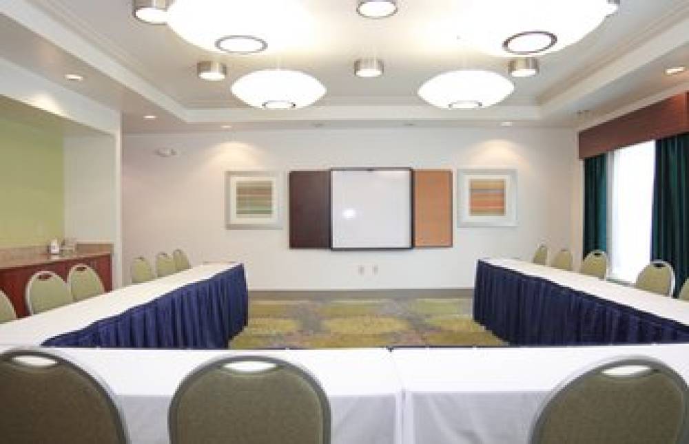 Holiday Inn Express & Suites VICKSBURG 5