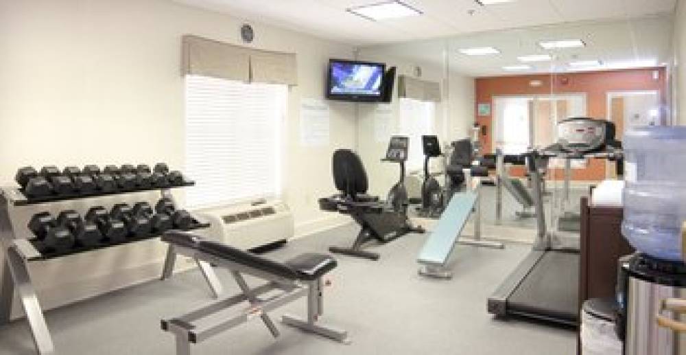 Holiday Inn Express & Suites VICKSBURG 8