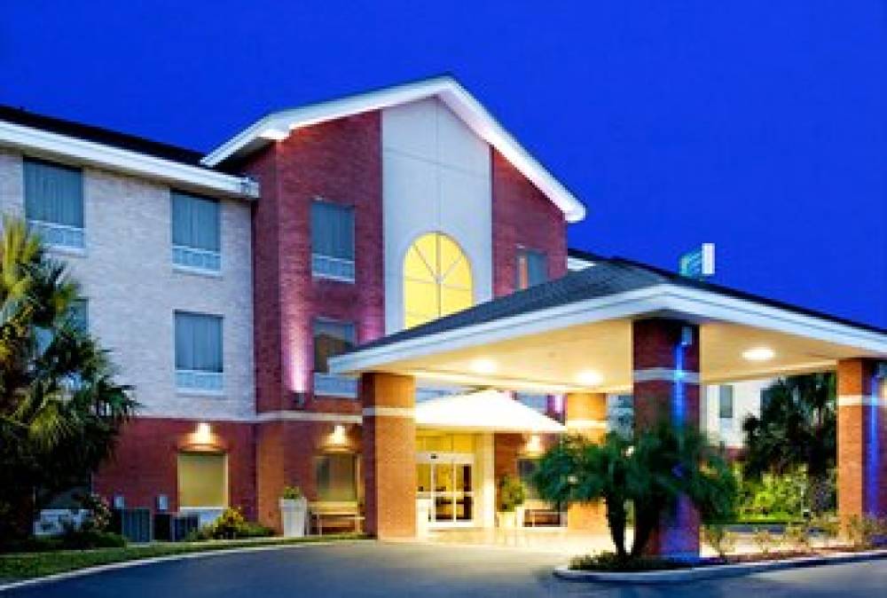 Holiday Inn Express & Suites WESLACO 1