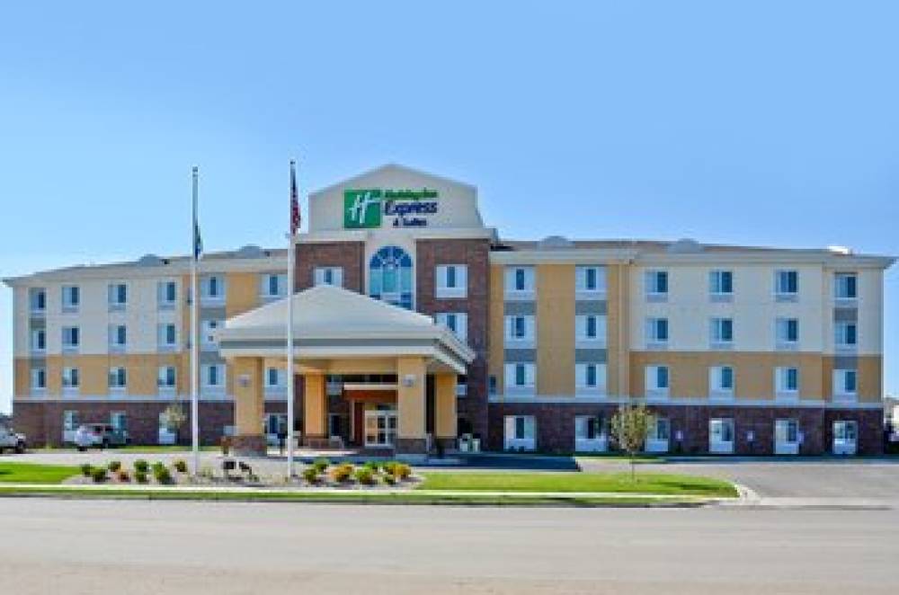 Holiday Inn Express & Suites WILLISTON 1