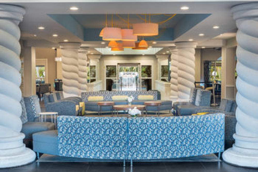HOLIDAY INN AIRPORT BY IHG 8