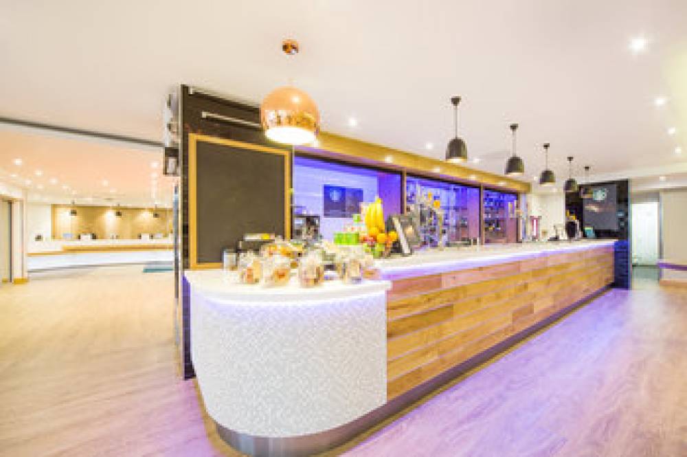 HOLIDAY INN GATWICK AIRPORT BY IHG 4