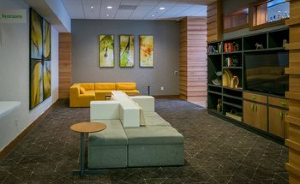 HOLIDAY INN GOLDEN GATEWAY 3