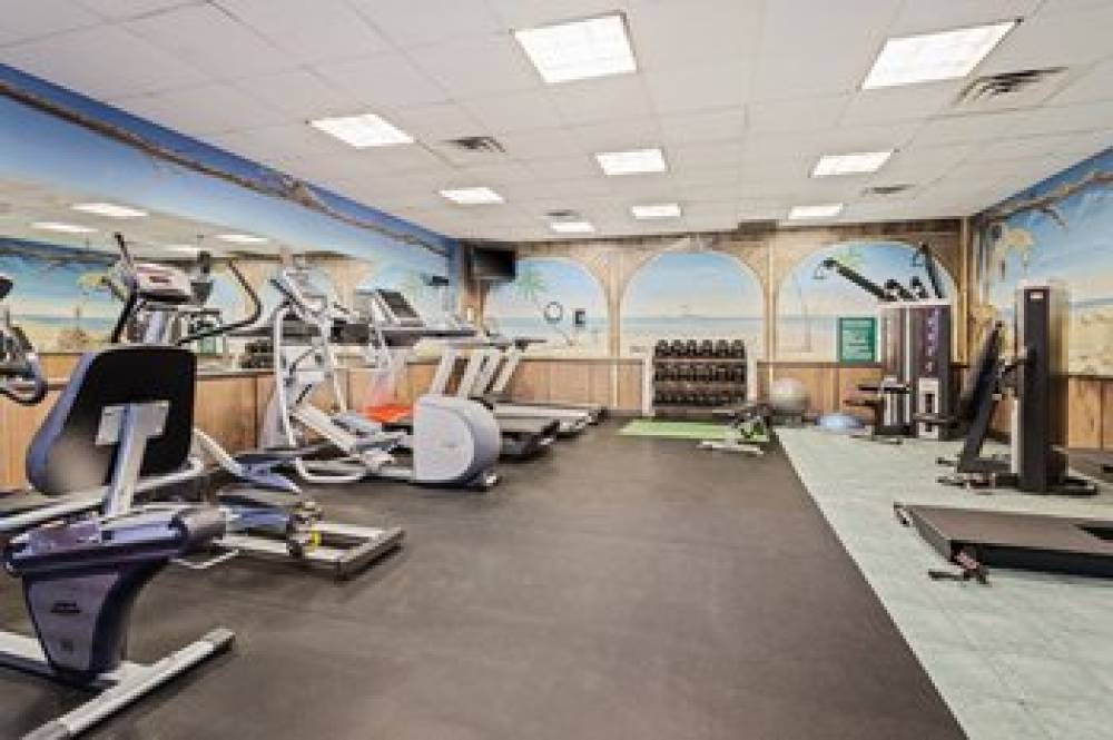 HOLIDAY INN HOTEL AND SUITES 6