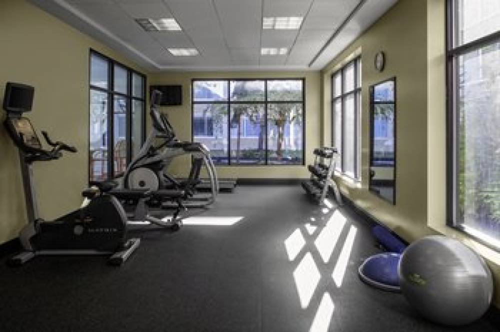 HOLIDAY INN HOTEL STES PEABODY BY I 5