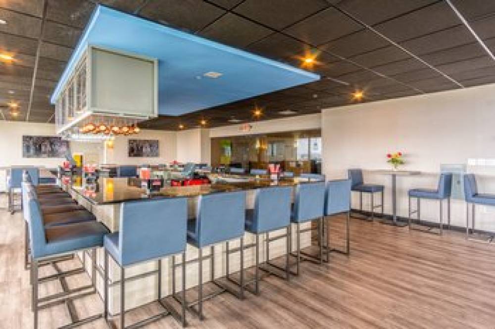 HOLIDAY INN - INTL AIRPORT N BY IHG 7