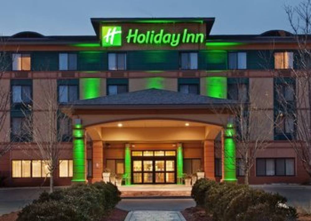 HOLIDAY INN AIRPORT 1
