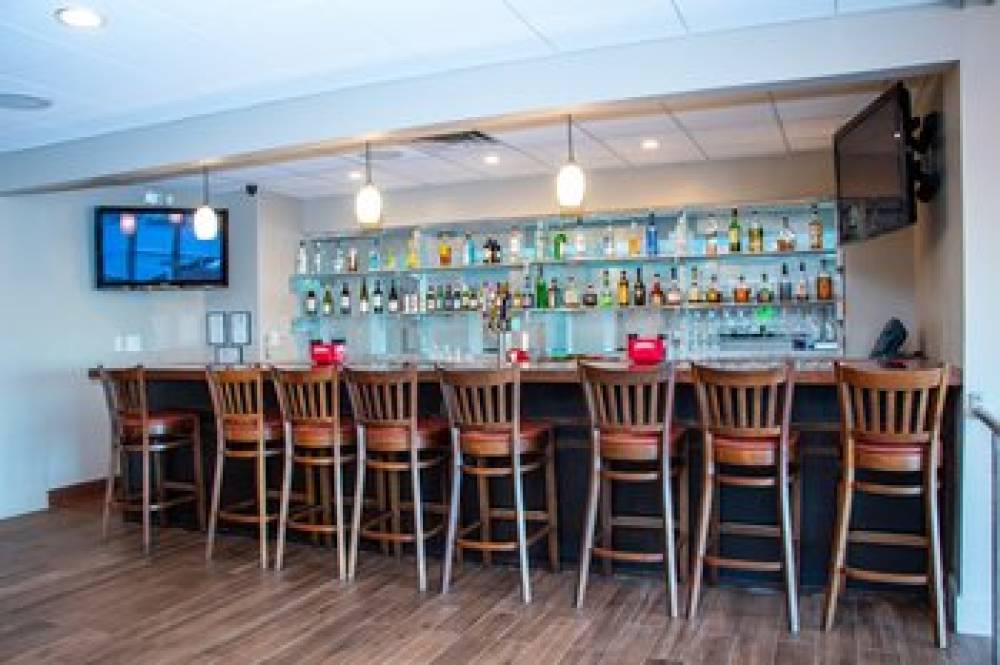 HOLIDAY INN METAIRIE 7