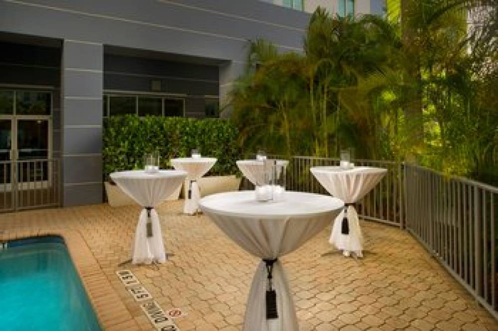 Holiday Inn MIAMI-DORAL AREA 7