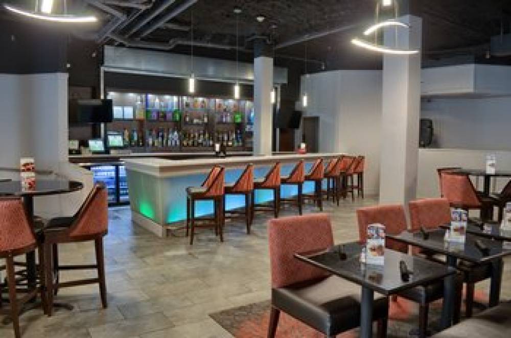 HOLIDAY INN MOBILE I 10 WEST BY IHG 4