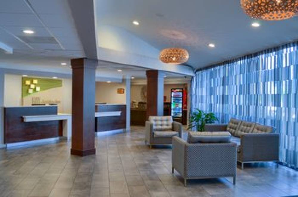 HOLIDAY INN MOBILE I 10 WEST 8