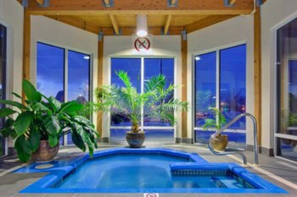 Holiday Inn MONTREAL-LONGUEUIL 10