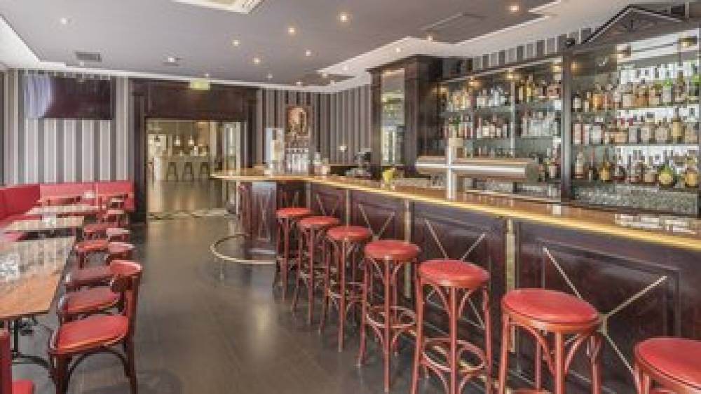 Holiday Inn MUNICH - UNTERHACHING 8
