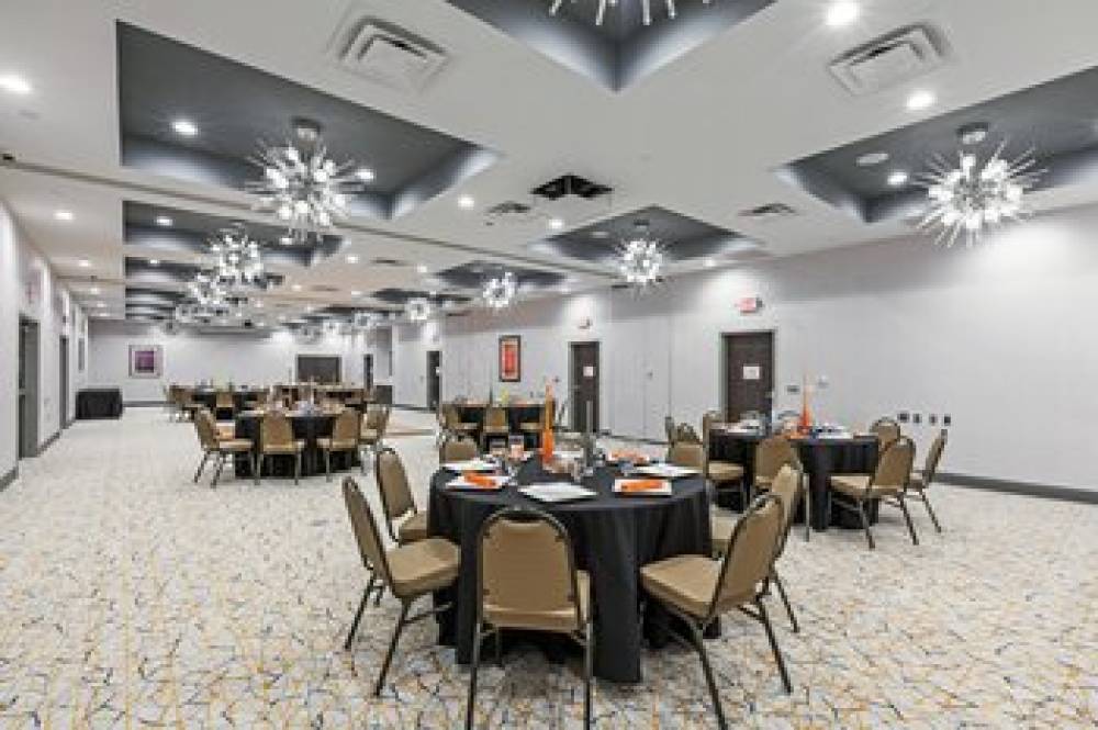 HOLIDAY INN NE - BUSH AIRPORT AREA 5